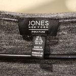 Jones New York  women's gray high Low  tank top size L Photo 1