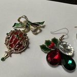 a.n.a Festive Christmas Holiday Earrings  Brooch Pin Lot Of 2 Items Photo 3