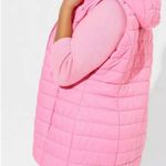Torrid NWT Packable Puffer Vest with Hood in Bright Pink Size 2 or XXL Photo 1