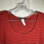 Elizabeth Red Photo 3