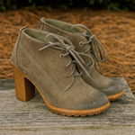 Timberland NEW  sz 5.5 Womens Glancy Chukka Suede Leather Lace up Heel Boots‎ Photo 0