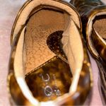 b.o.c brown leopard print slip on clogs size 8M pleather nursing shoes Photo 8