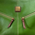 Dooney & Bourke  Pebble Grain Grass Mary Bag and Coin Purse Photo 3