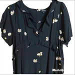 Madewell  Ruffled Tier Dress in Lazy Daises Photo 6