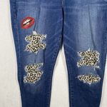 American Eagle  Outfitters Womens SZ 24 High Rise Distressed Jegging lips leopard Photo 1