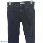 Windsor  | Oasis distressed skinny jeans Photo 1