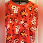 Loft  WOMEN Floral Wedge Tee Small Photo 3