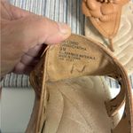 White Mountain  Tan Floral Sandals 9 Photo 4