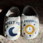 Taylor Swift Slippers Multiple Size M Photo 0