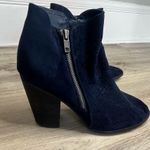 Carlos Santana Hacey Navy Blue Ankle Boots Side Zip Women’s Sz 7 M 3.5 Inch Heel Photo 2