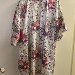 Womens Satin Kimono Sleep Robe M 40” White W/ Pink Purple Floral Flowers Size M Photo 0