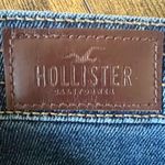 Hollister  Women's Ultra High Rise Dad Jeans Blue Denim, Stretch Size 5R Photo 2