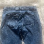 Divided  distressed jeans Photo 4