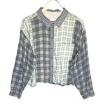 American Eagle  Women’s Cropped Distressed Plaid Long sleeve Flannel Photo 2
