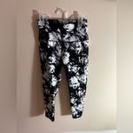 Balance Collection Women's (s) high rise ankle legging with tummy control. Pressing waist area Photo 4