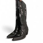 Black White Embroidered Floral cowboy western boho leather boots pointed toe mid calf #hippie #indie #gothic #fairycore Photo 1