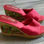 Red Wedge Shoes with Floral Pattern and Slip Photo 0
