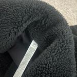 Alo Yoga Alo Sherpa Trench Coat Photo 5