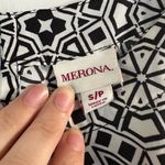 Merona Black & White Geometric Pattern Blouse GUC Photo 2