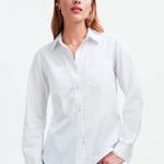 Madewell Denim Button-Up Shirt in Eyelet White: Garment-Dyed Edition Medium NWT Photo 0
