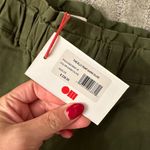 Solid & Striped solid and a striped green olive pant Photo 7