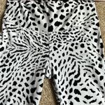 Betsey Johnson  Performance Black /White Animal Print Capris Leggings.  Size XS Photo 3