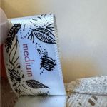 Wishlist  Nordstrom Woman’s Champagne  Pretty Laced Scalloped Racerback Bralette Photo 5