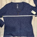 st. john's bay NWT  Women’s Henley Top Long Sleeve Shirt Navy Size Petite XXL Photo 4
