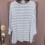 Market & Spruce  Light Gray Long Sleeve Top Photo 2