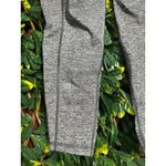Victoria's Secret  VSX Sport Gray Cropped Leggings Size Small Photo 2