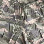 Aerie camo shorts Photo 3