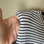 SUPPLY & DEMAND Size Medium Sleeveless Top with Shoulder Pads Stripes Black Photo 3