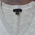 Saks 5th Avenue Saks Fifth Avenue Women’s 100% Cashmere Light Gray Pullover Sweater Size Small Photo 3