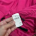 David Meister Nwt Bodycon Fushia Dress  4 small shoulder chain Photo 2