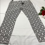Bebe  shou medallion icon crop pants NWT 8 Photo 7