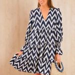 Pomander Place Tuckernuck Navy Ikat Kenzo Dress Size Medium Navy/White Tiered White Photo 0