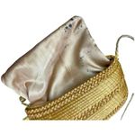 Vitória Golden Grass handmade bag from Brazil Gold Photo 7