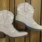 Dingo Pink Embroidered Short  Boots Photo 0