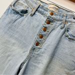 Universal Threads Curvy Fit High-Rise Vintage Straight Jeans - Universal Thread size 10/30 Photo 2