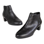ARAVON Black Career Dress Chelsea Boot Mid Photo 1