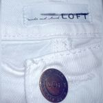 Loft  white The 90s high waist straight Distressed jeans size 6 / 28 Photo 1