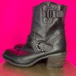 Clarks Mascarpone Cafe Black Leather High Ankle Heeled Moto Boot Sz 9.5 Photo 3