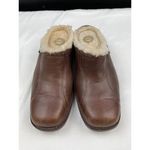 UGG  Women's Brown Leather Mules Shoes/ Slip On Size 6 SKU 4058 Photo 1