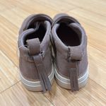 Toms Size 7 Paxton 10014101 Women’s Taupe Leather Suede Slip On Mid Top Shoes Photo 2