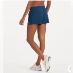 Vuori  Dash shorts In Cosmo Large Photo 2