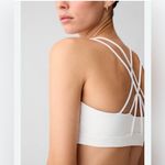 GapFit White Medium Impact Padded Strappy Sports Bra Size Medium Photo 1