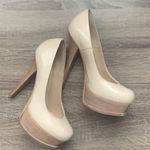 Fendi  | Beige Leather Logo Platform Pumps 36.5 Photo 2