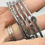 Loft Silver tone hammered rhinestone studded bangle bracelet stack of 5 Photo 3