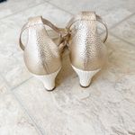 Lilly Pulitzer Bridgette Wedge Leather Gold Ankle Wedge 3" Raffia Heel Size 7.5 Photo 4