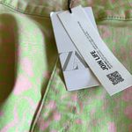 ZARA NWT  FLORAL BLOGGERS FAV NEON GREEN AND PINK FRAYED HEM JEANS Photo 5